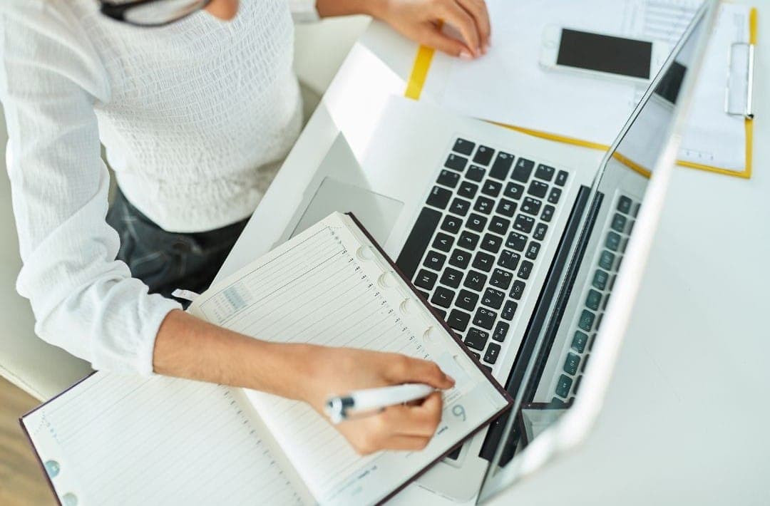 How Secretarial Services Benefit Your Business for Streamlining Operations​